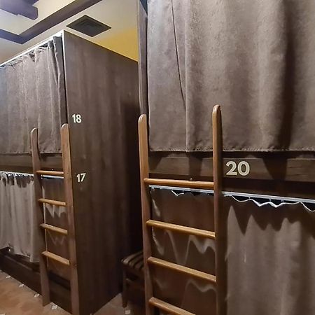 Hostel Jan In The Very Center Єреван Екстер'єр фото